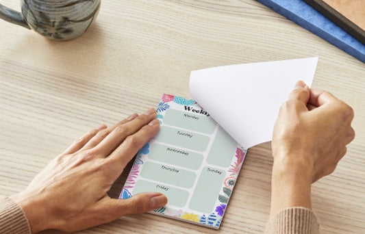 Alabaster Weekly Notepad
